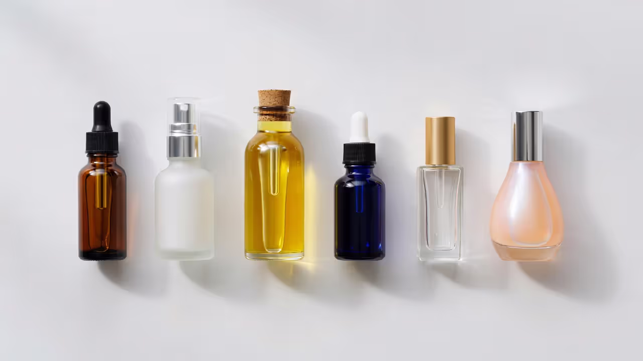 Comparison of six popular face oils including jojoba rosehip argan and almond oil